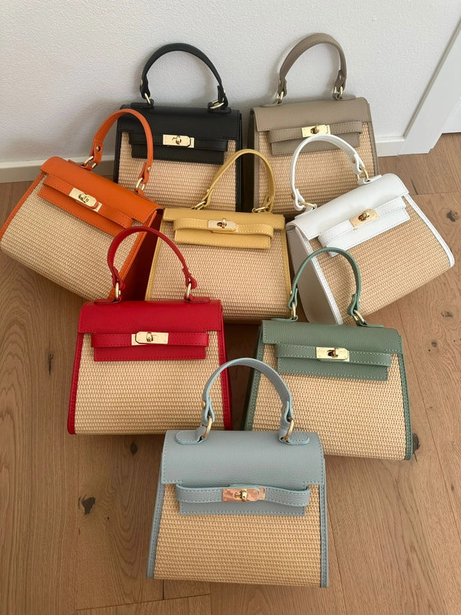 Medium K - Raffia
