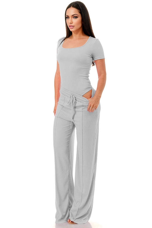 Slinky Short Sleeve Body Suit with Flare Pants Fashion Set