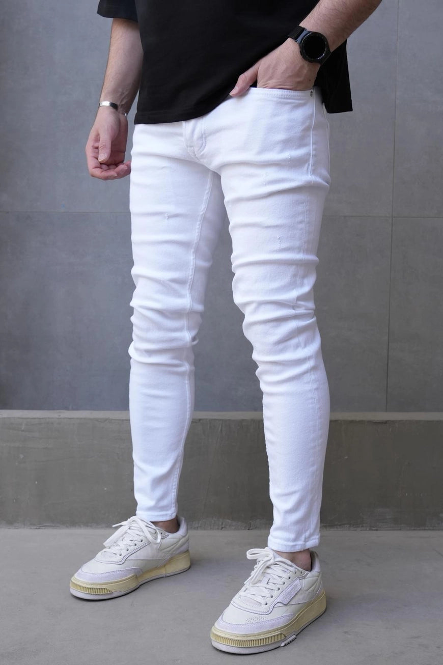 Black Slim Fit Tapered Denim Jeans