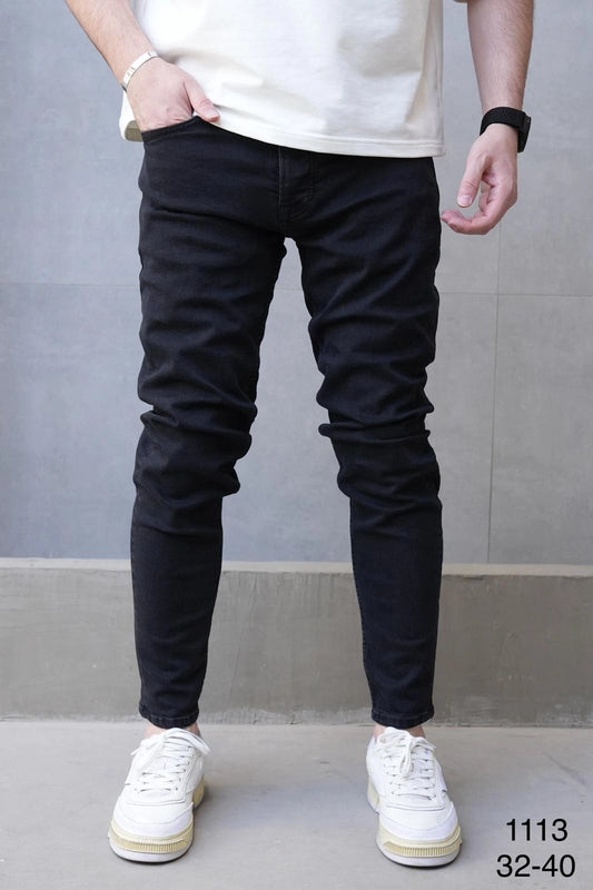 Black Slim Fit Tapered Denim Jeans